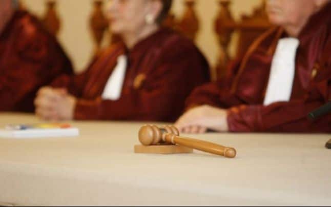 ccr-a-admis,-partial,-sesizarile-privind-codul-comunicatiilor.-judecatori:-lipsa-unor-garantii-deschide-posibilitatea-unor-abuzuri-in-stocarea-datelor