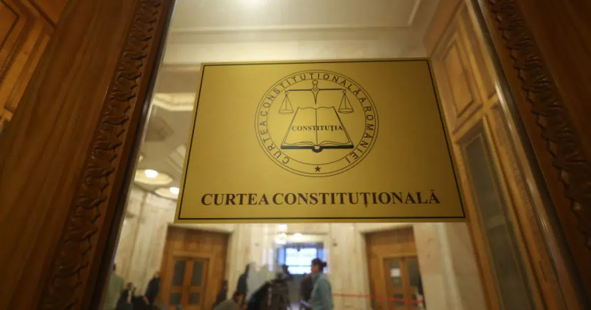 CCR discută astăzi noua Lege a integrității. Mandatele aleșilor și declarațiile de avere ale partenerilor, în centrul contestațiilor